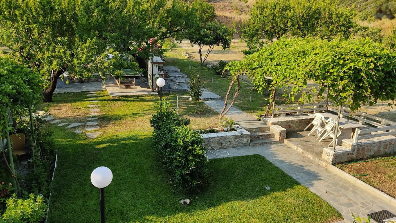 Asterias Maisonette & Apartments Karianí Dış mekan fotoğraf