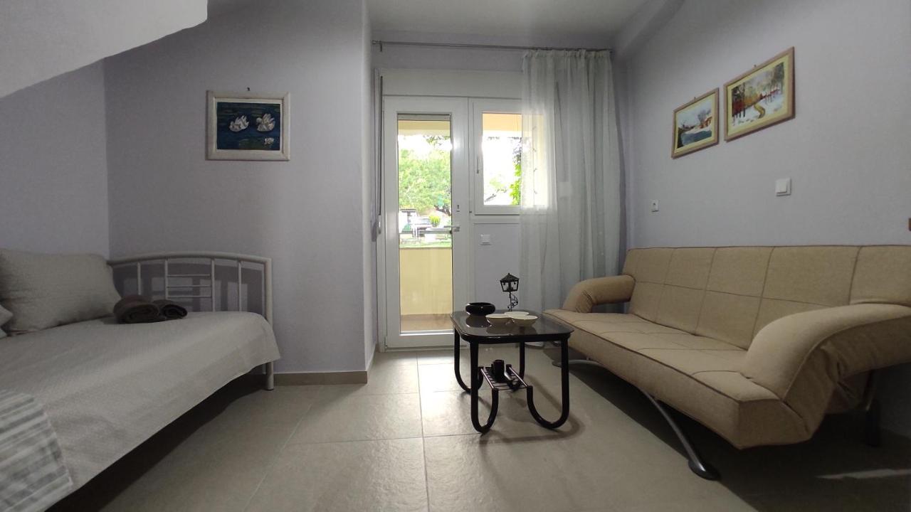 Asterias Maisonette & Apartments Karianí Dış mekan fotoğraf