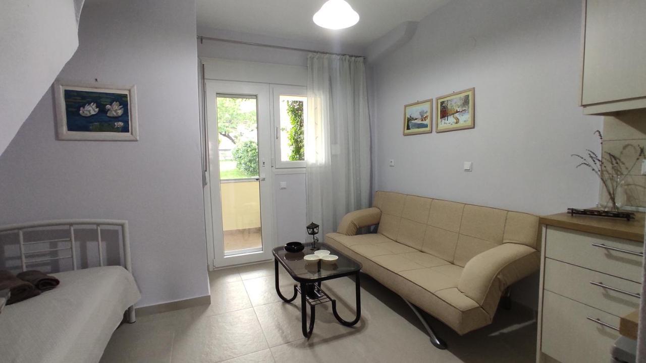 Asterias Maisonette & Apartments Karianí Dış mekan fotoğraf